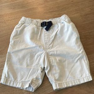 Khaki shorts, size youth small